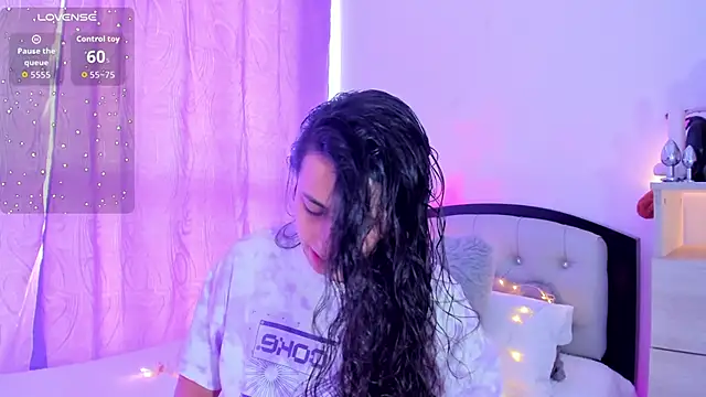 my aleja  online show from January 18, 2026, 3:27 pm