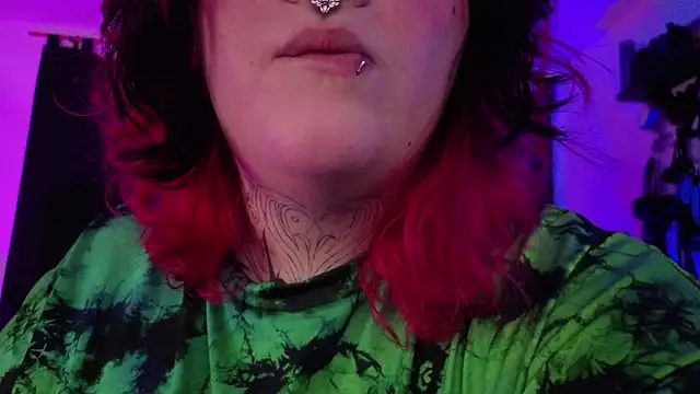 Mariana velezz online show from February 17, 2026, 9:54 pm