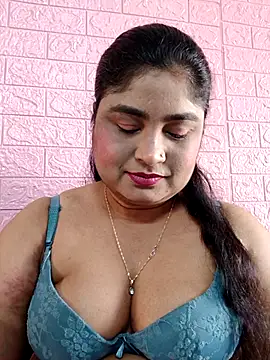 hornyriyanka online show from February 13, 2026, 2:51 am