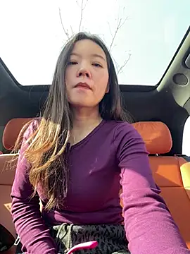 xinmeng-000 online show from January 11, 2026, 3:55 am