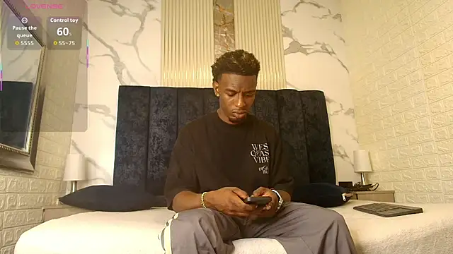 pipedark  online show from September 23, 2025, 1:14 pm