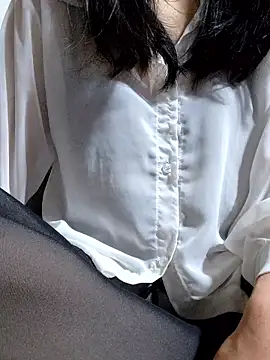 Maria2299 online show from February 3, 2026, 9:09 pm