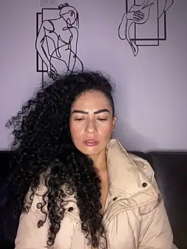 Koral369 online show from April 14, 2026, 5:13 am