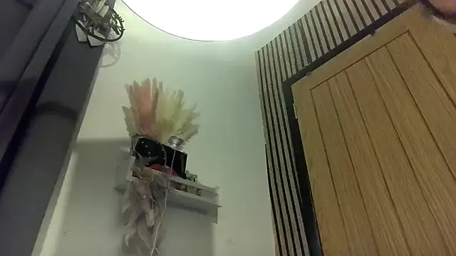 poppyinga1 online show from February 19, 2026, 9:55 pm