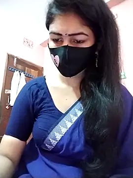 Snapshot of Prionti- chatting on October 20, 2025, 2:23 am Prionti- online show from October 20, 2025, 2:23 am