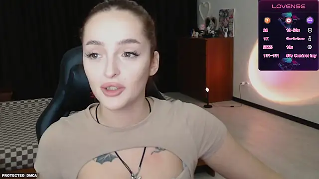 Snapshot of wwwlexicom chatting on November 17, 2025, 3:18 pm wwwlexicom online show from November 17, 2025, 3:18 pm