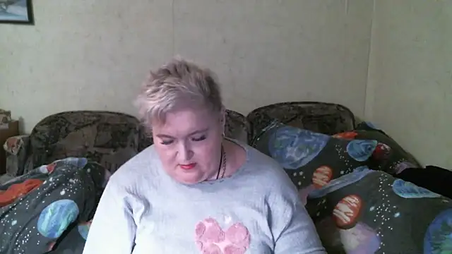 Snapshot of Lana555 chatting on April 20, 2026, 7:15 pm Lana555 online show from April 20, 2026, 7:15 pm