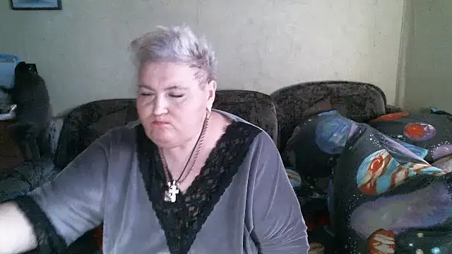 Snapshot of Lana555 chatting on April 28, 2026, 2:27 am Lana555 online show from April 28, 2026, 2:27 am