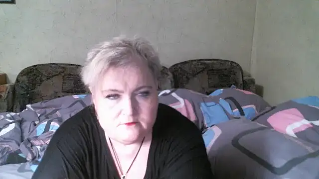 Snapshot of Lana555 chatting on July 17, 2026, 8:03 pm Lana555 online show from July 17, 2026, 8:03 pm
