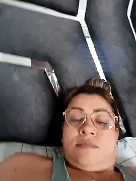 Asuna yuuky online show from October 18, 2025, 11:33 am