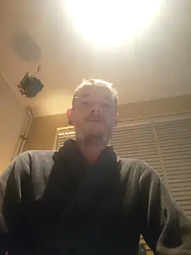 piercingpik online show from February 22, 2026, 9:46 pm