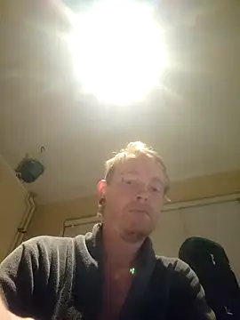 piercingpik online show from May 16, 2026, 7:34 pm