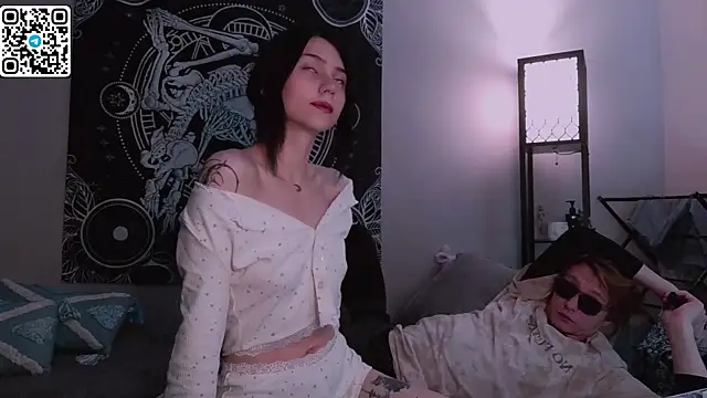 poisondevotion online show from October 4, 2025, 11:52 am