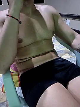 casalexibicao23 online show from March 26, 2026, 9:42 pm