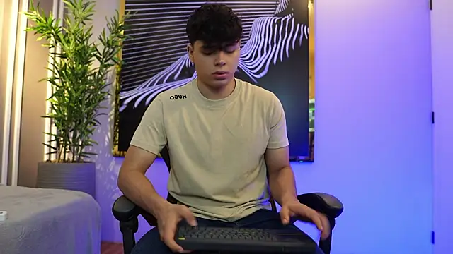 Ethan occonor online show from November 13, 2025, 12:48 pm