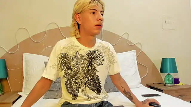 Enrrixxx  online show from November 21, 2025, 10:19 pm