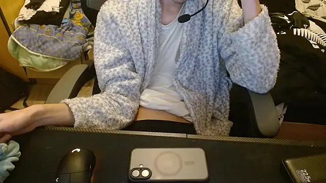 moogly655 online show from March 8, 2026, 8:12 pm