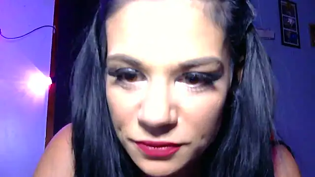 ovmilf online show from November 26, 2025, 11:11 am