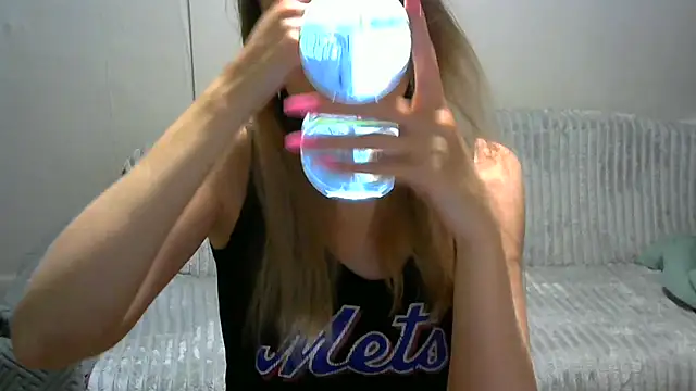 Snapshot of JessFoxxx chatting on February 7, 2026, 2:21 pm JessFoxxx online show from February 7, 2026, 2:21 pm