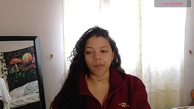 Snapshot of Amanda_sweet chatting on April 21, 2026, 12:44 pm Amanda sweet online show from April 21, 2026, 12:44 pm