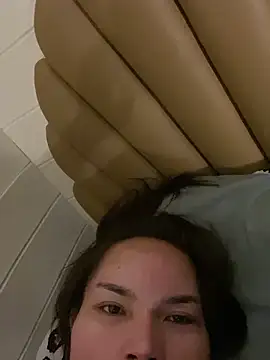 Queen Of all Media online show from September 24, 2025, 7:23 am