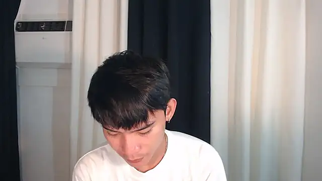 asian dai online show from October 23, 2025, 4:34 am