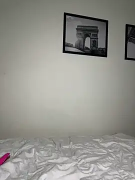 goodgirldevil online show from February 4, 2026, 9:31 pm