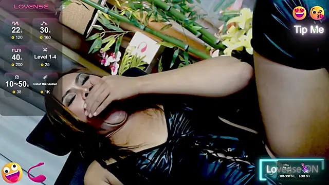 ts catalheya14 online show from October 6, 2025, 4:59 pm