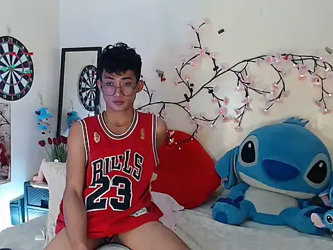 good boy in bed online show from January 13, 2026, 8:14 pm