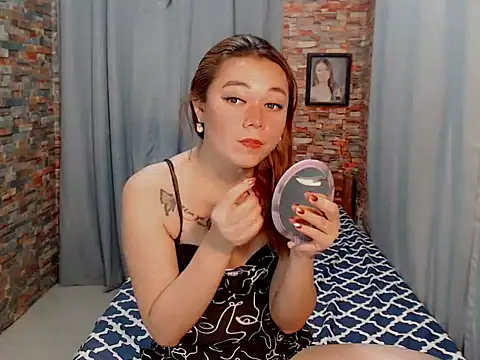 cutemac69 online show from September 12, 2025, 1:55 pm