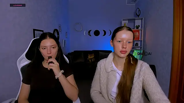 miki-niki online show from September 30, 2025, 5:45 am