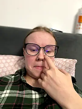  CherryBloom  online show from September 21, 2025, 5:36 pm