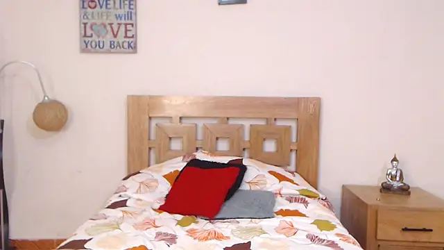 Snapshot of ValeSantoDomingo chatting on September 30, 2025, 10:04 pm ValeSantoDomingo online show from September 30, 2025, 10:04 pm