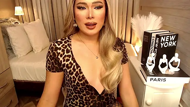 Missavacroft online show from September 14, 2025, 6:07 pm