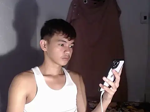 jaybot jayxx online show from December 18, 2025, 8:48 pm