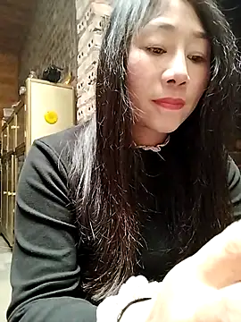 babychill09 online show from January 11, 2026, 5:01 am