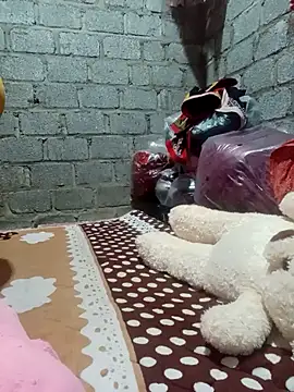 jienrrr online show from October 28, 2025, 11:07 pm