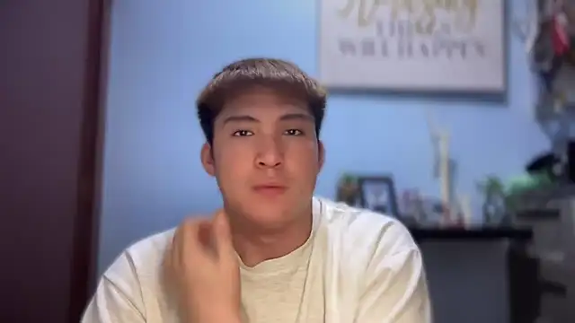 lovely jay online show from September 10, 2025, 12:21 am