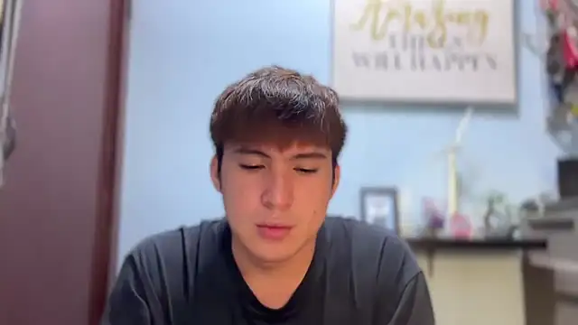 lovely jay online show from October 30, 2025, 2:46 am