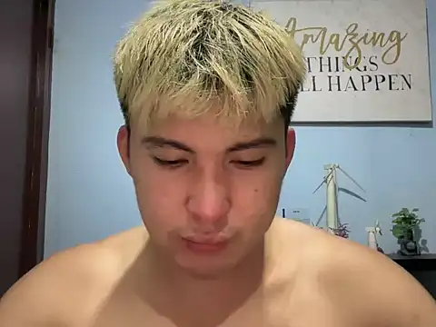 lovely jay online show from May 12, 2026, 4:48 pm