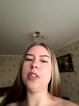 Tomyris yuki online show from December 16, 2025, 11:04 am