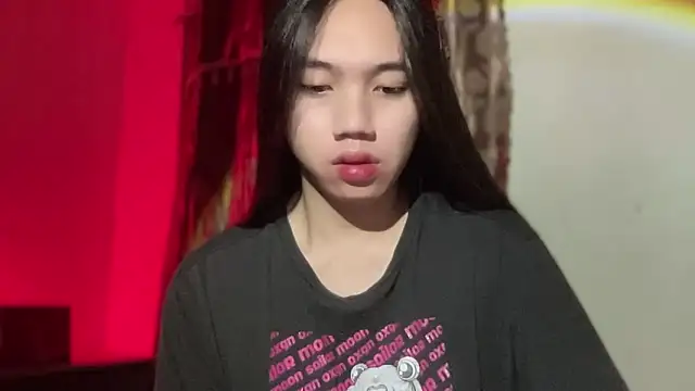 kat mire online show from November 12, 2025, 3:45 pm