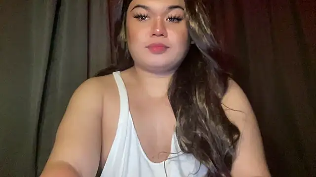 RedHead Thalia online show from February 10, 2026, 6:56 pm