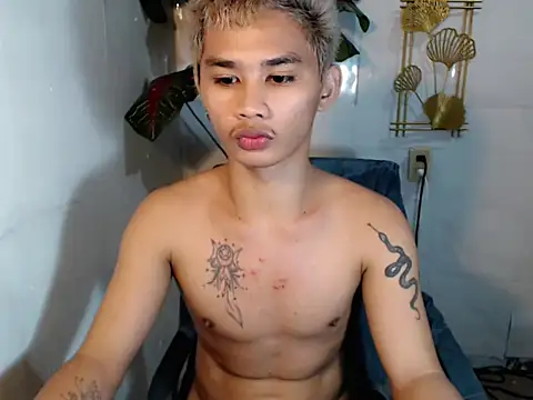 Snapshot of asianhardcock25 chatting on April 2, 2026, 12:14 pm asianhardcock25 online show from April 2, 2026, 12:14 pm