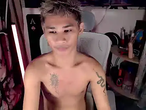 Snapshot of asianhardcock25 chatting on April 3, 2026, 4:49 pm asianhardcock25 online show from April 3, 2026, 4:49 pm