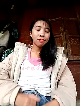 emaame68 online show from September 29, 2025, 1:33 am