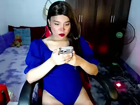 Urassiansweetcummer online show from March 24, 2026, 3:22 am