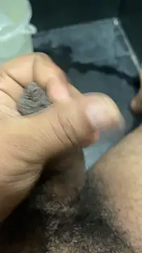 deepu1979 online show from November 9, 2025, 4:11 am