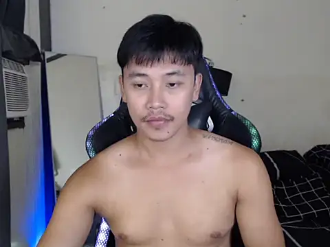 alexsuckable01 online show from September 20, 2025, 5:47 pm