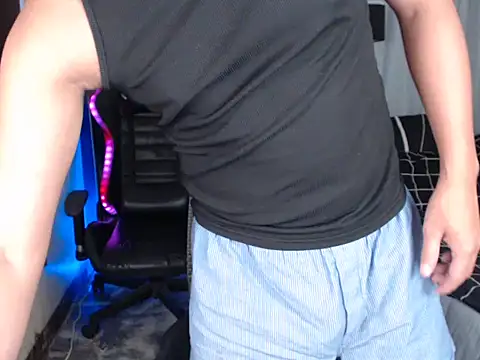 alexsuckable01 online show from May 15, 2026, 10:50 pm